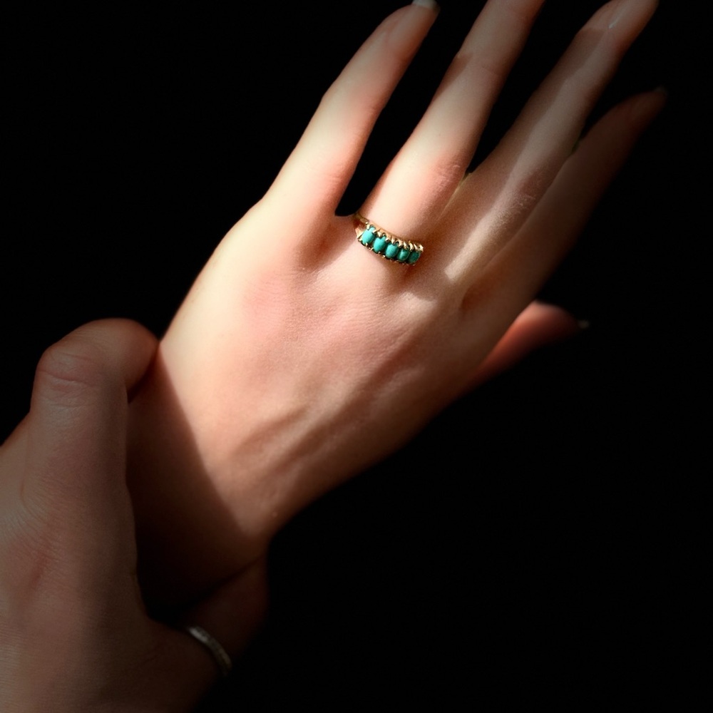 Sweet Antique 9ct Yellow Gold 5-Stone Turquoise Ring – Size 6 – Hallmarked 375 - Picture 7 of 11